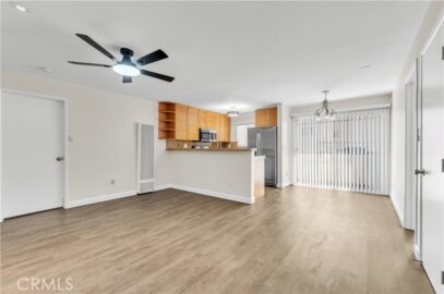 18530 Hatteras #226 Photo