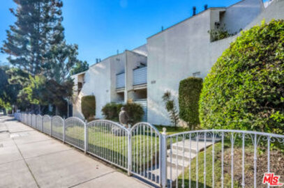 Delightful Newly Listed Suntree Condominium Located at 18411 Hatteras Street #114